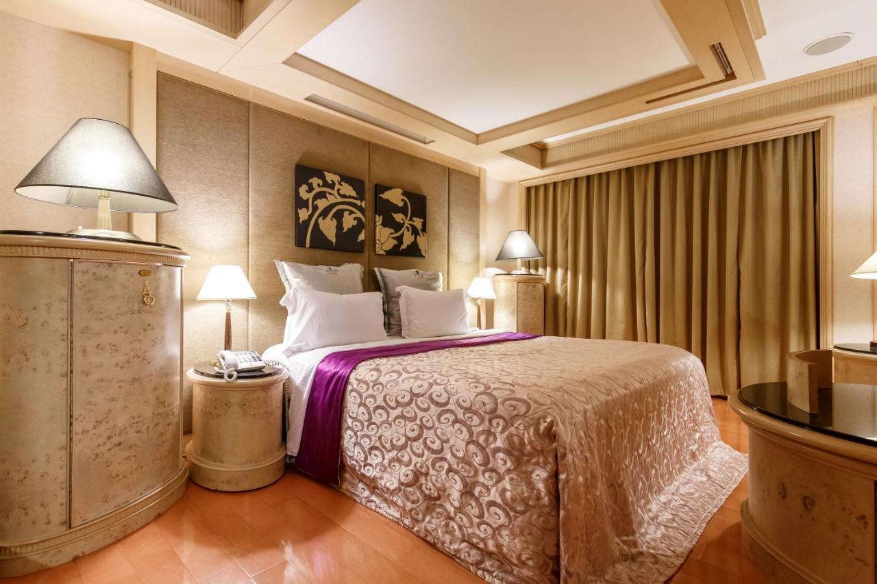 Love Tree Motel Taipei Exterior photo